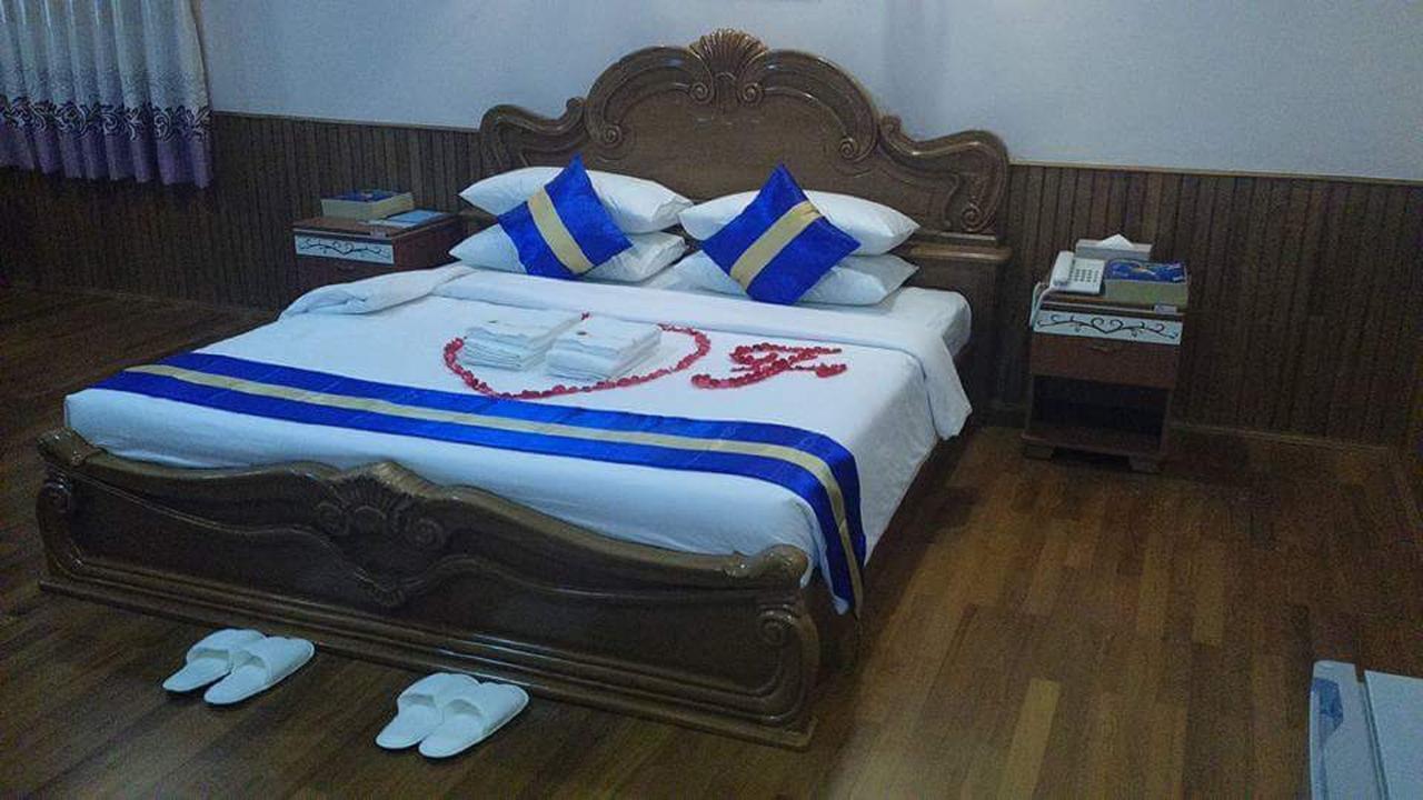 Famous Hotel 바고 외부 사진