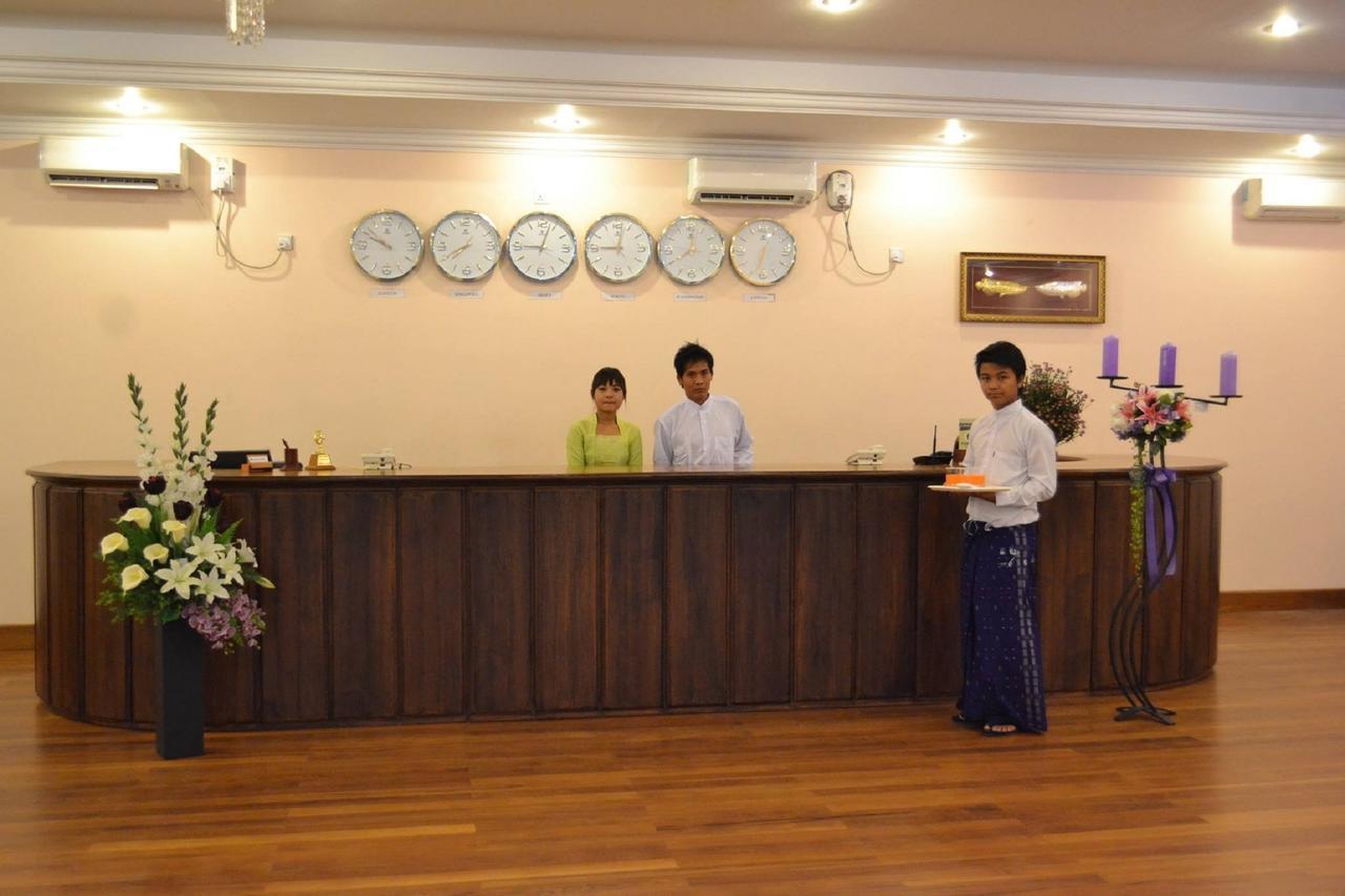 Famous Hotel 바고 외부 사진