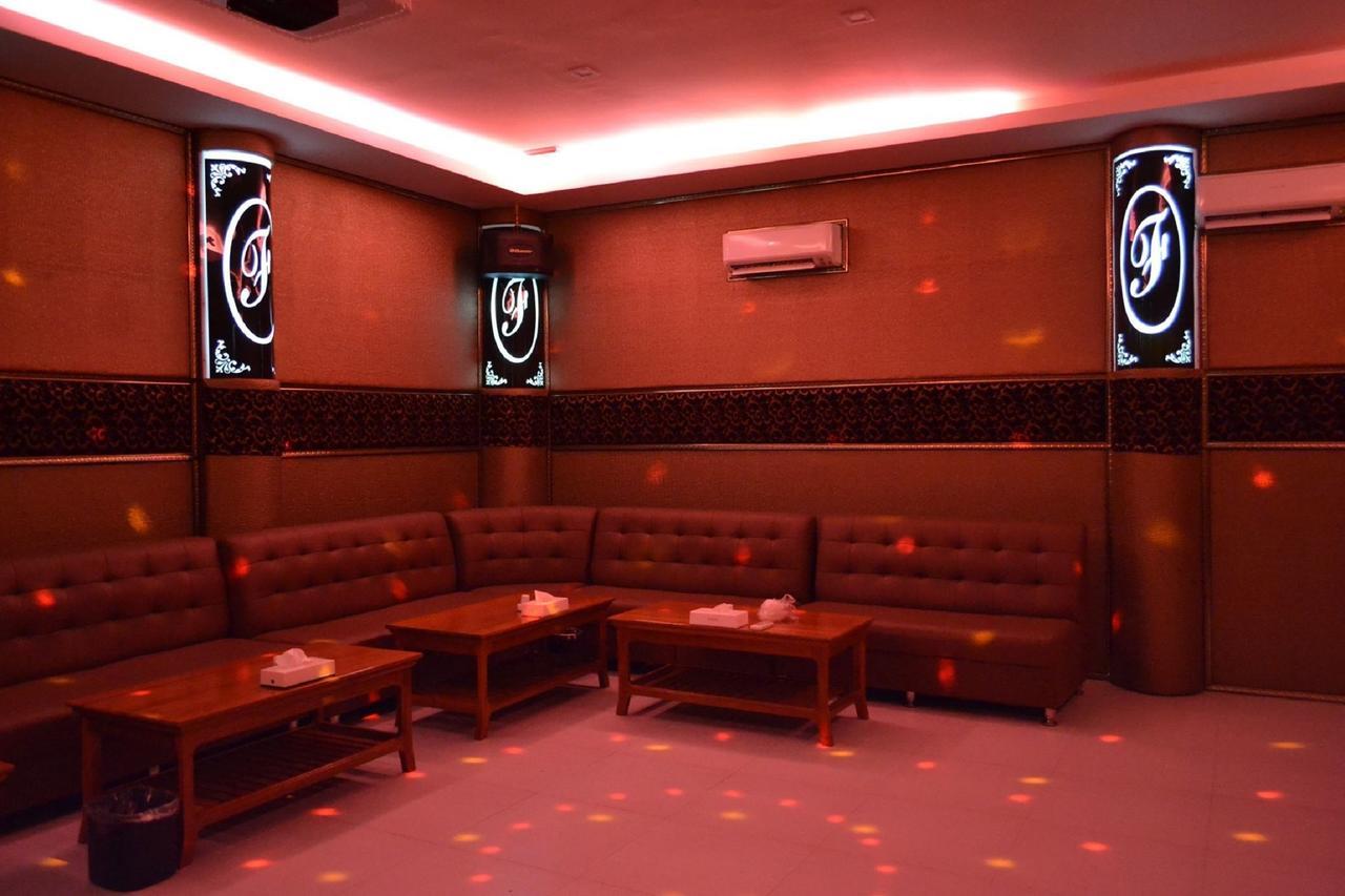 Famous Hotel 바고 외부 사진
