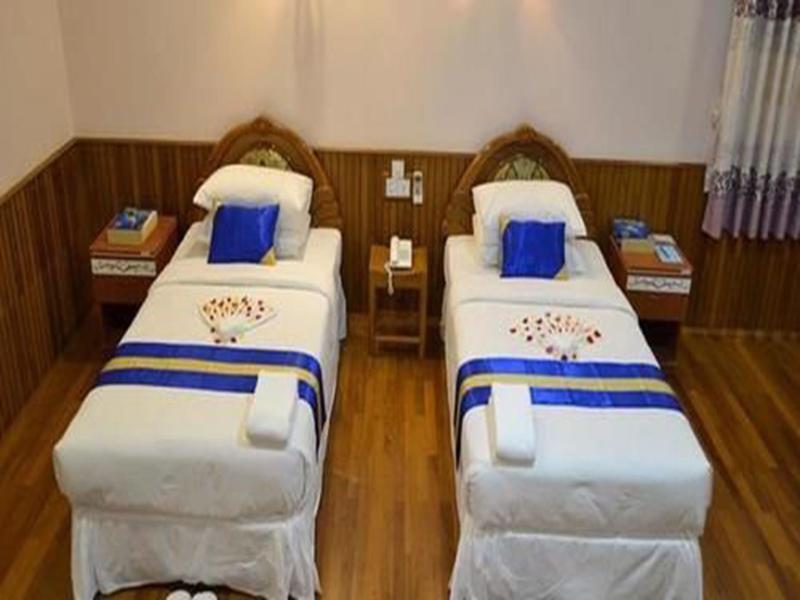Famous Hotel 바고 외부 사진